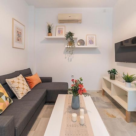 Appartement Alohamundi Torres à Séville Extérieur photo