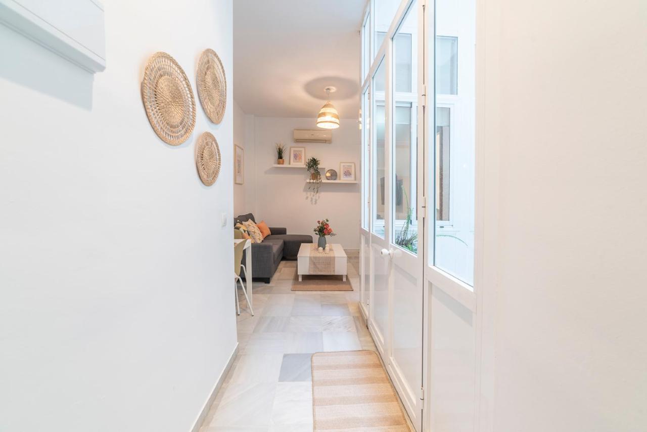 Appartement Alohamundi Torres à Séville Extérieur photo