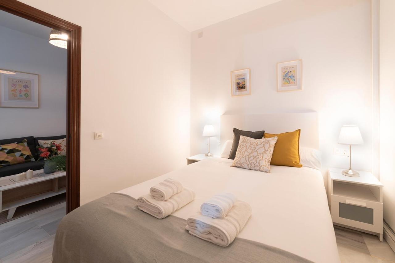 Appartement Alohamundi Torres à Séville Extérieur photo
